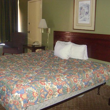 Knights Inn Gastonia Oda fotoğraf