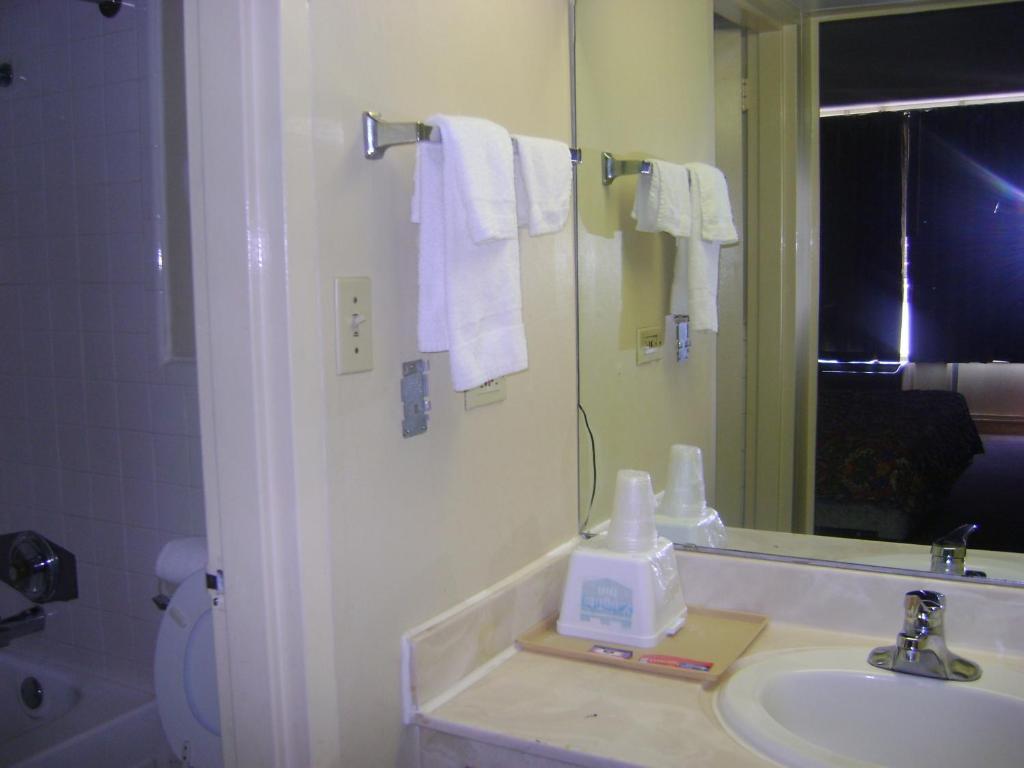 Knights Inn Gastonia Oda fotoğraf